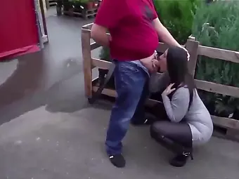  31 çekerken teyzeye yakalandi konulu porno