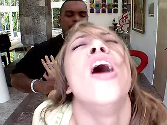 izlesem arabada fake taxi hd mobil porno